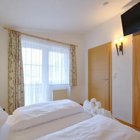 Bright Vicky With Infrared Sauna, Cleaning Included Apartman