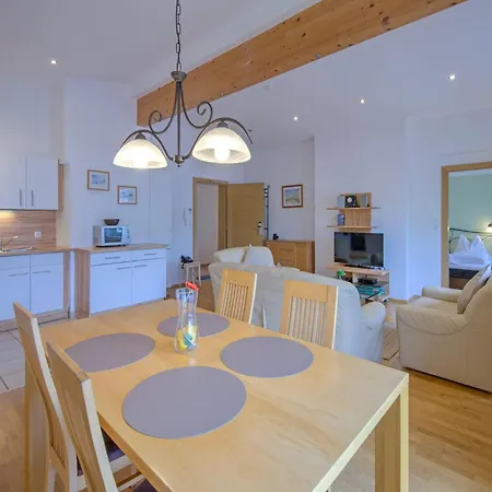Bright Vicky With Infrared Sauna, Cleaning Included Apartman Niederau