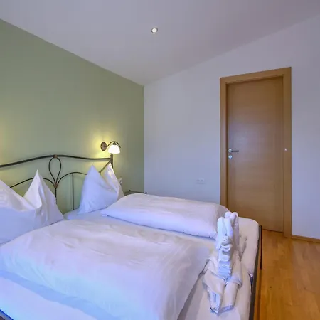 Bright Vicky With Infrared Sauna, Cleaning Included Apartman *
