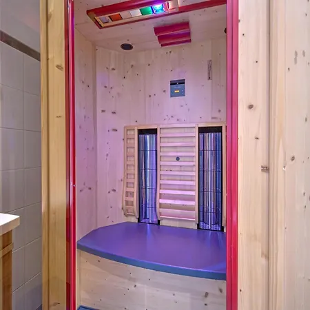 Apartman Bright Vicky With Infrared Sauna, Cleaning Included *